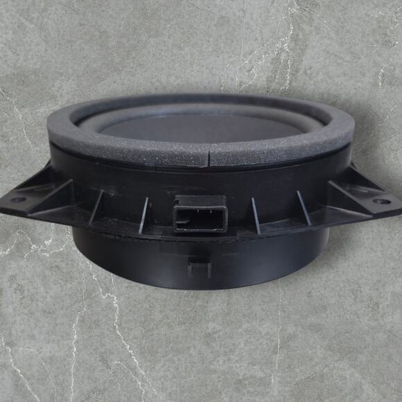 2015-2021 TOYOTA TUNDRA OEM Rear LEFT/RIGHT DOOR Speaker Assembly Radio Single‎ - Picture 6 of 6